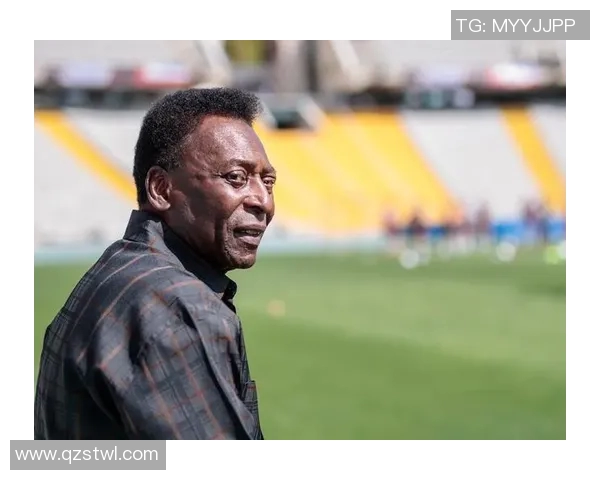 足球明星们共同缅怀贝利的伟大贡献与传奇人生